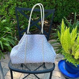 Parker & Hyde Neoprene washable tote